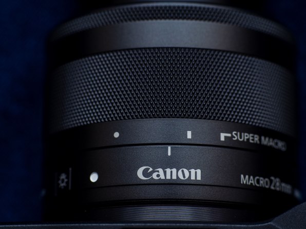 CANON EF-M28mm F3.5 マクロ IS STM 価格比較 - 価格.com