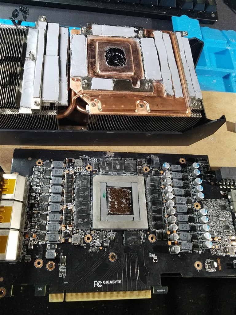 サーマルパッドの交換2度目で劇的に改善』 ASUS TUF-RTX3080-O10G