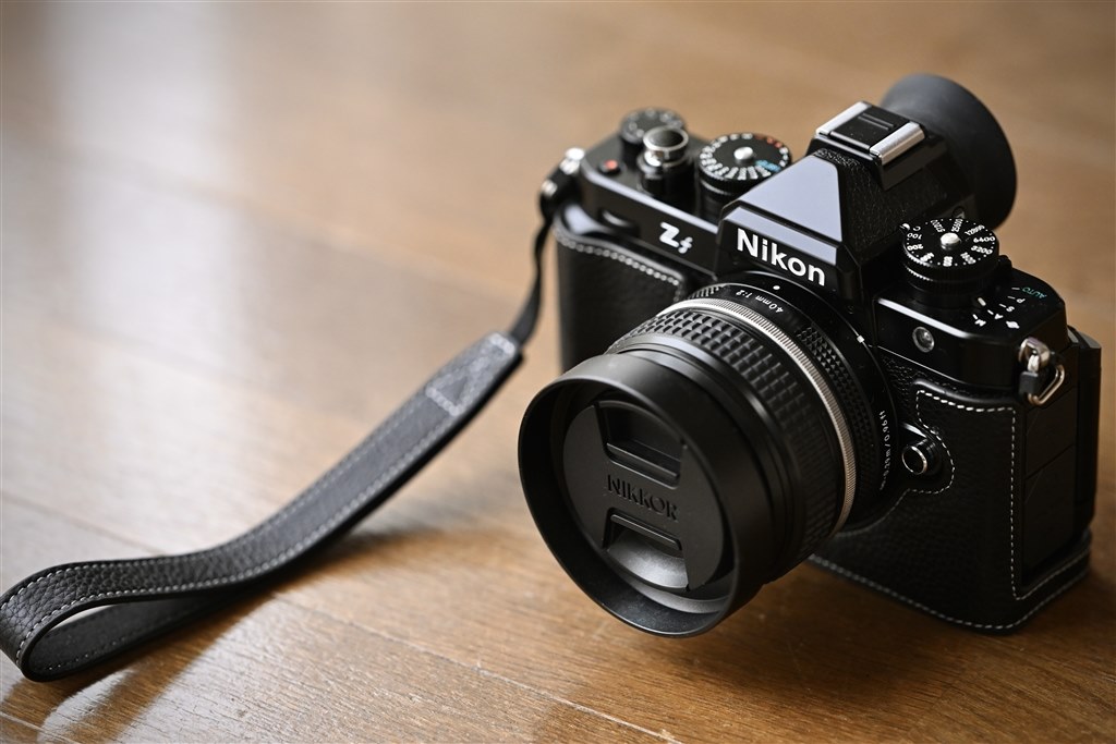 レザーケース出始めましたね。』 ニコン Z f ボディ のクチコミ掲示板