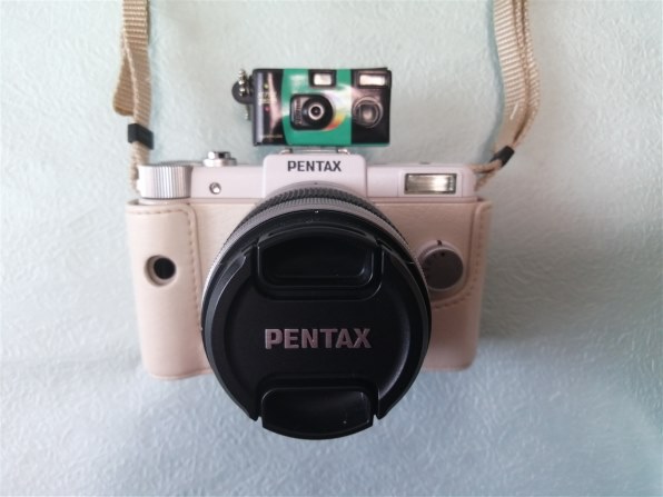 ペンタックス PENTAX Q7 ズームレンズキット [シルバー] 価格比較