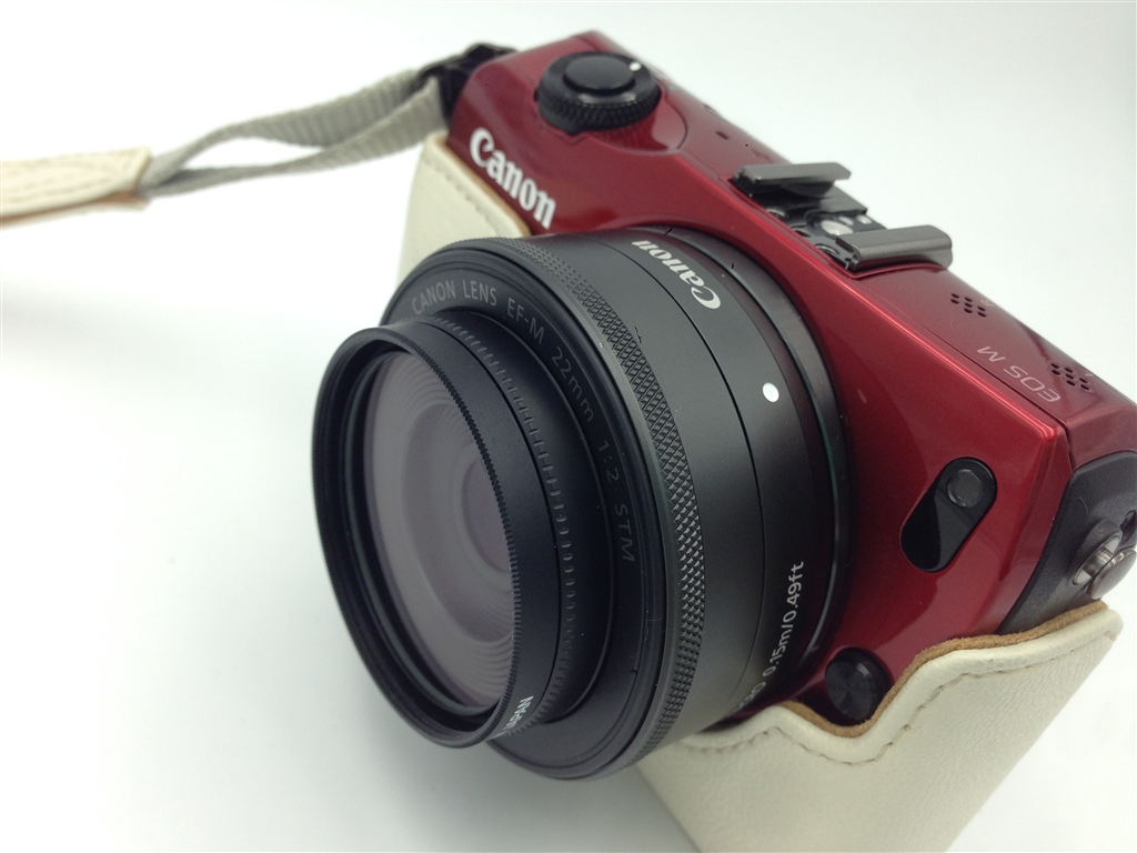 価格.com - 『ボディ ⇒ フード ⇒ フィルター』CANON EF-M22mm F2 STM