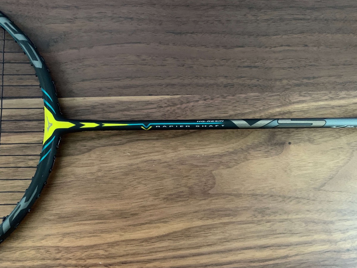 ミズノ】キャリバーVSツアー 実打レビュー | バドミントンと僕