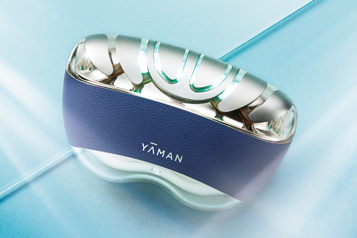 お値下げ‼️美品エストロワ 美顔器‼️ 47歳の読者が試してみた！「話題