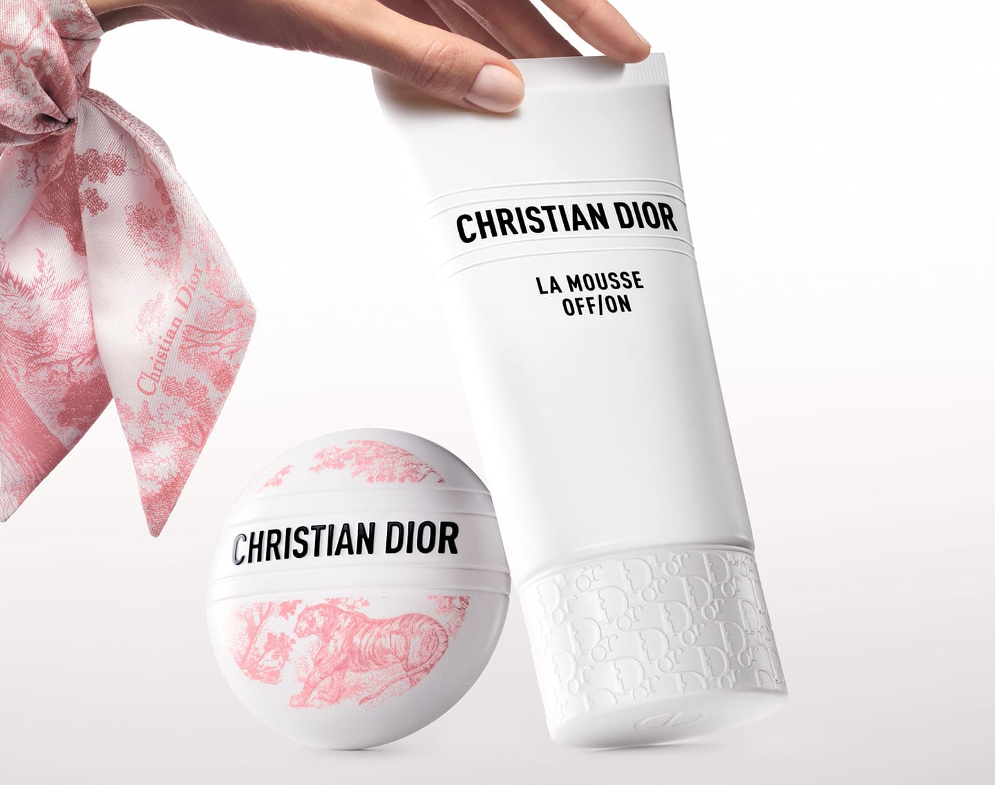 パッケージも可愛すぎる【ディオール】の新洗顔料＆限定ルボームは完売