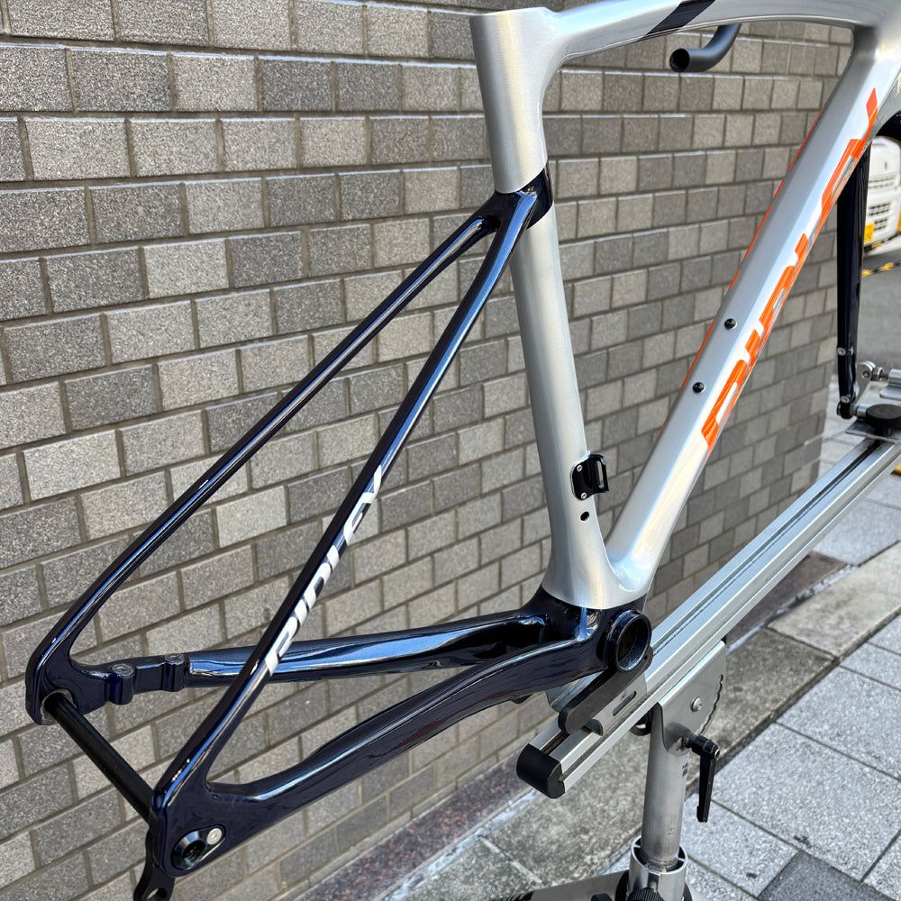 RIDLEY FENIX SLIC F/S フレームセット – スポーツサイクルショップ