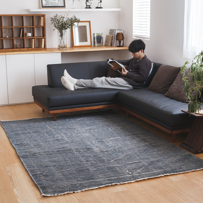 ヴィンテージ風ラグ ウール100％の緑の絨毯 [NR5604フォレストグリーン