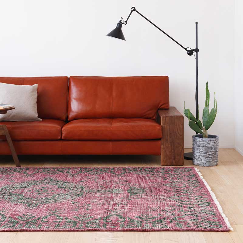 ヴィンテージ風ラグ ウール100％のパープルラグ[DP04オールドローズ