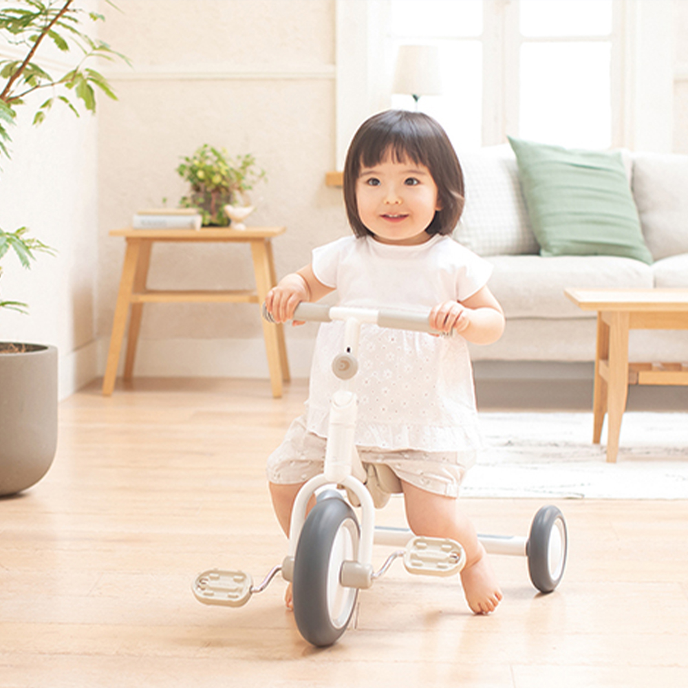 三輪車】名前入り D-Bike Dax ディーバイク ダックス｜ベルビーWebshop本店