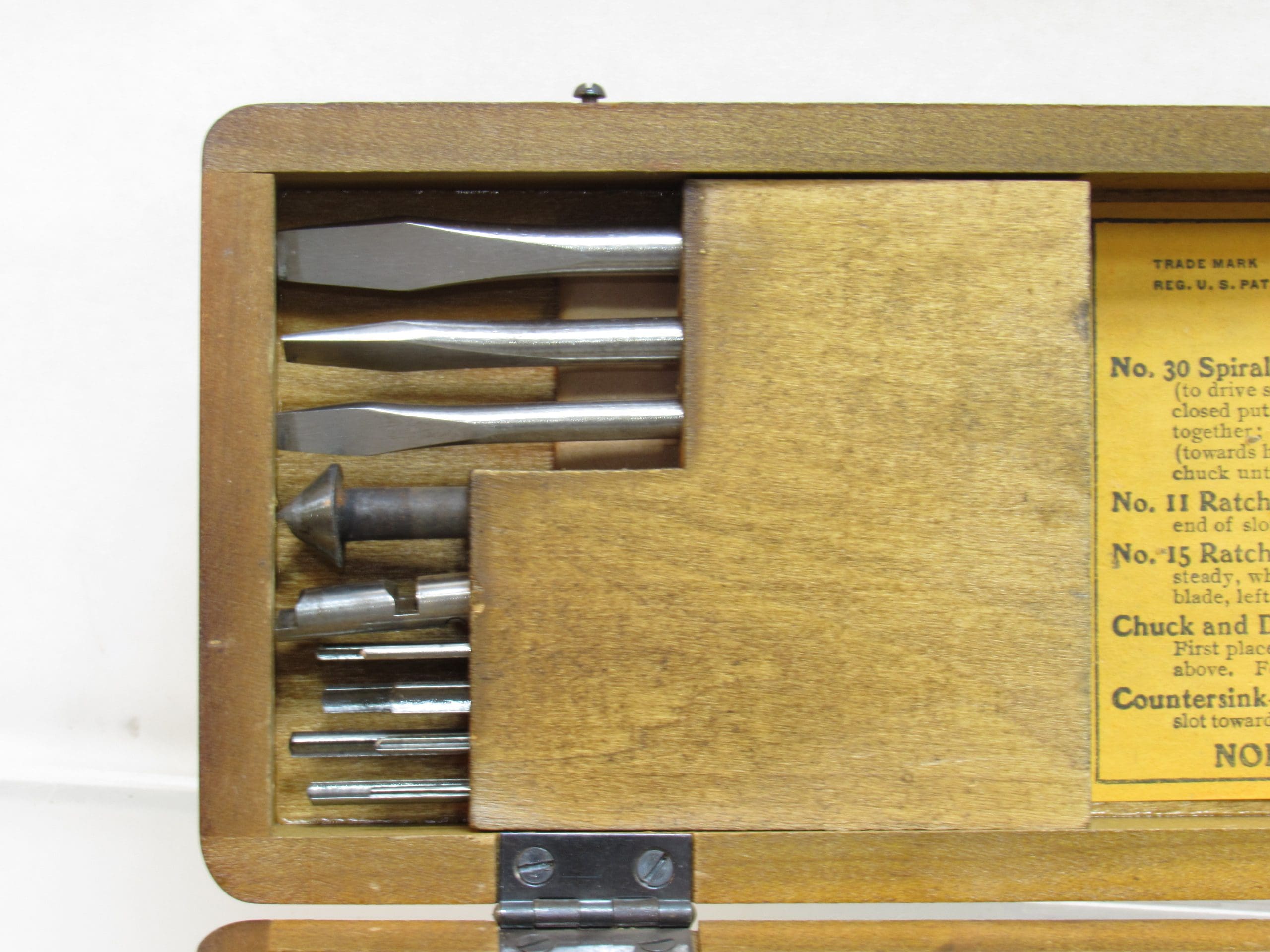 Superb Yankee North Brothers Tool Set # 100 Spiral Ratchet