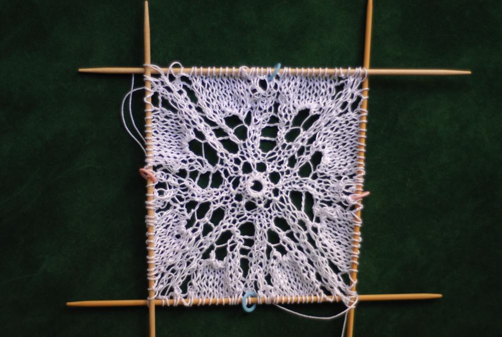 クンスト編み – Kunststricken | ニットウィザード - The Knitting Wizard