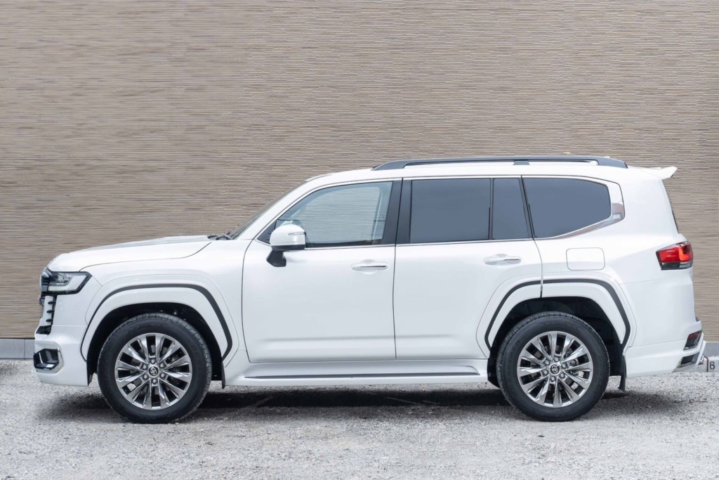 トヨタ ランドクルーザー ZX 年式令和5年7月 | 株式会社Breakthrough