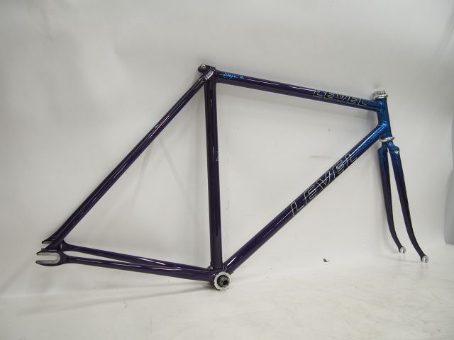 高額買取実施中!!】Level ピストバイクフレーム NJS刻印入り