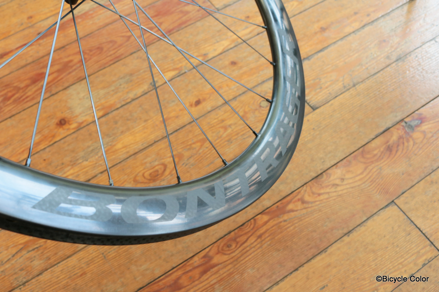 BONTRAGER(ボントレガー)の最高峰カーボンホイール、Aeolus(アイオロス