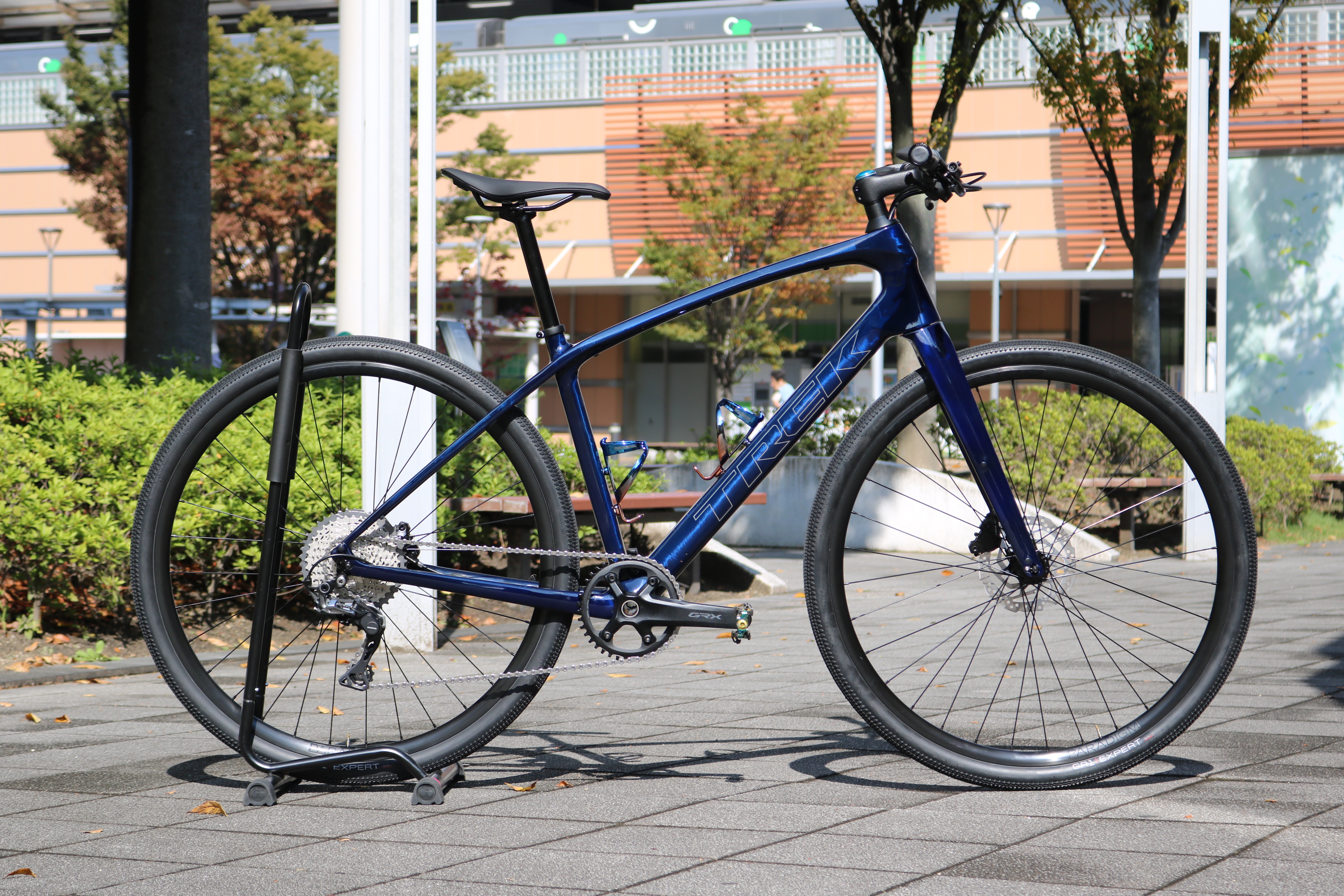 スタッフ大森、TREK(トレック)が誇る究極のカーボンクロスバイク、FX