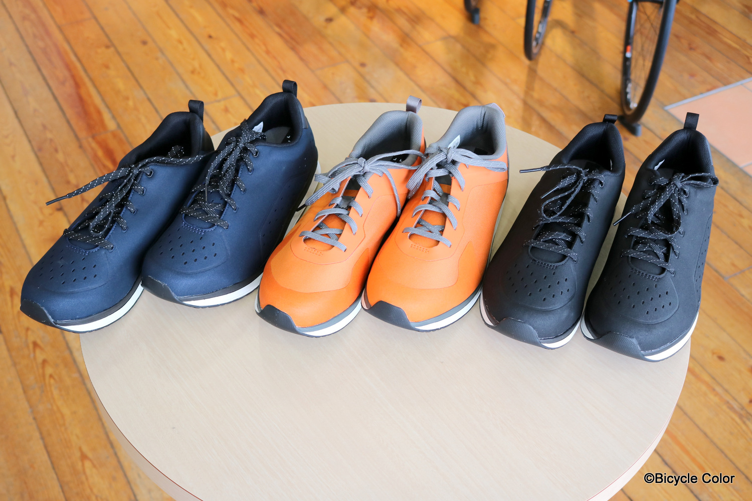 SHIMANO(シマノ)のビンディングシューズが入荷！クロスバイク・ロード