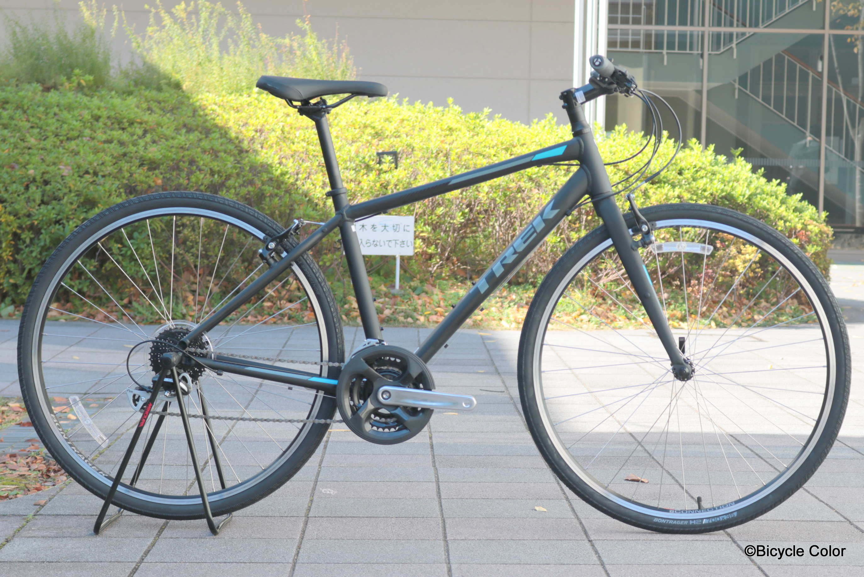 TREK(トレック)最新2019年モデル！定番クロスバイクFX2！人気の高い