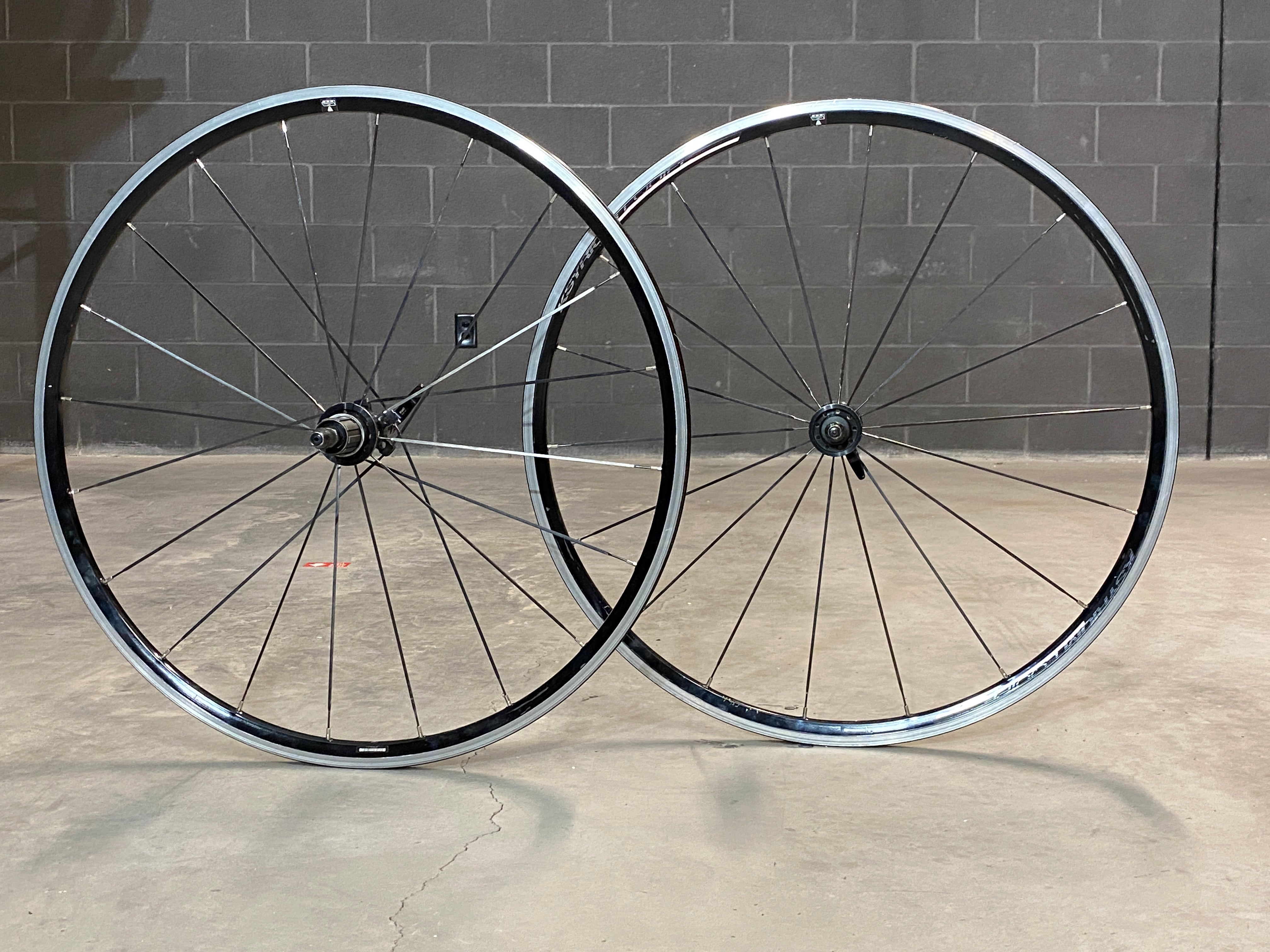 Mavic Ksyrium Equipe 700c QR Wheelset HG