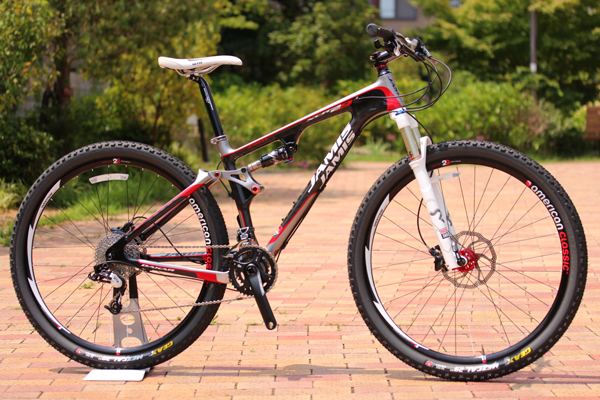 JAMIS （ジェイミス） DAKAR （ダカール）XCR 29 PRO カーボンフルサス