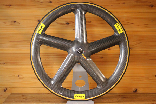 プロトラック競技のスタンダード MAVIC IO トラック バトンホイール