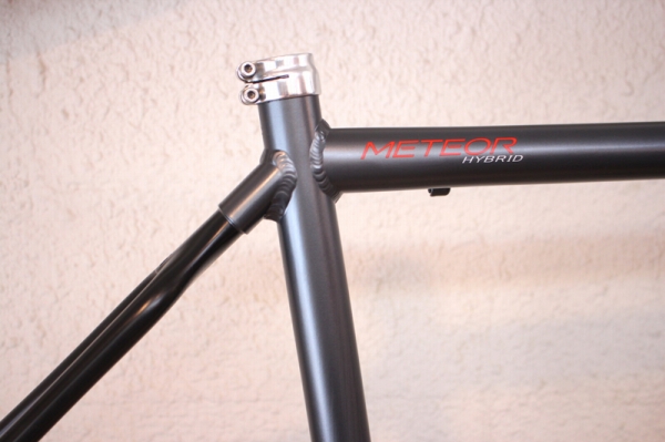 今や希少なGDRのフレーム！グラファイトデザイン METEOR HYBRID 買取