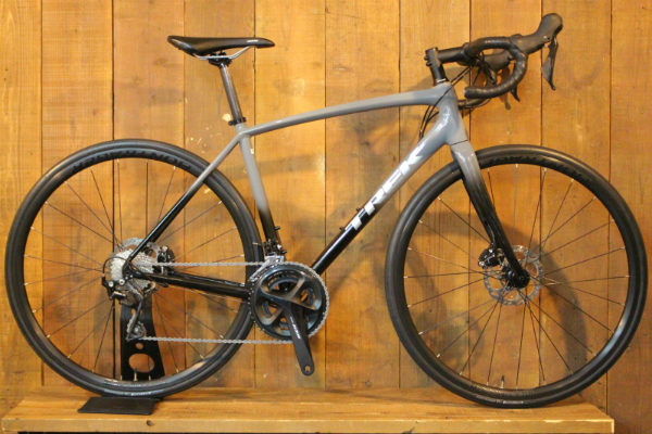 トレック TREK エモンダ EMONDA ALR5 DISC 2021年 シマノ 105 が買取