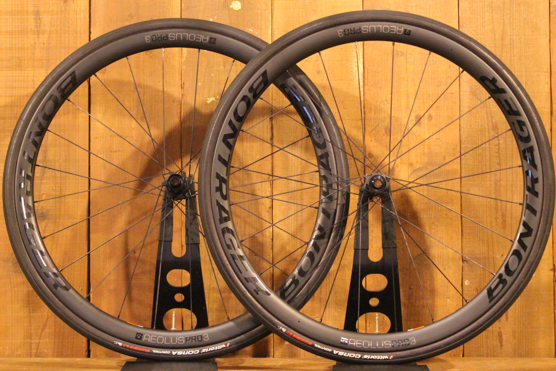 ボントレガー BONTRAGER アイオロス プロ AEOLUS PRO3 DISC カーボン