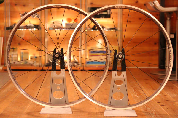 完成車付属のホイールから卒業しませんか？SHIMANO（シマノ）WH-6800