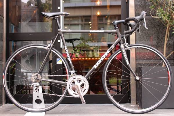 ロングライド向きの優しいカーボンロード。LOOK KG361 お安くLOOKに