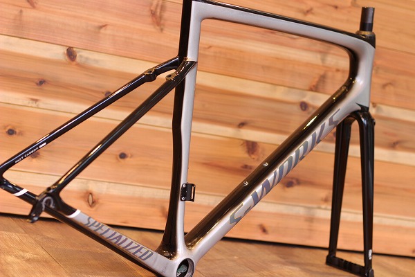 希少なサガンスーパースターカラー！SPECIALIZED S-WORKS TARMAC SL6