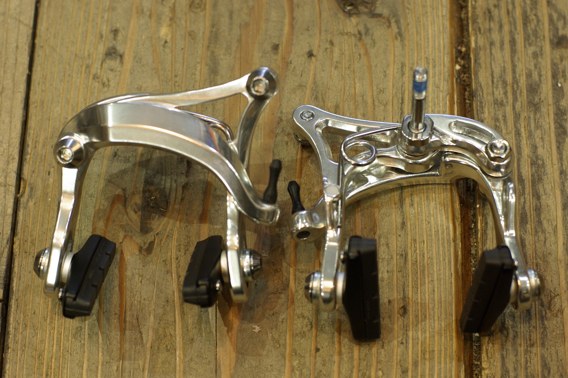 Brompton 純正部品をポリッシュ仕上げに。 – Bici Termini