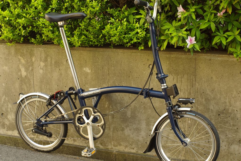 Alex Moulton AM-20 KiLEY製ライトの組み付けでした。 – Bici Termini