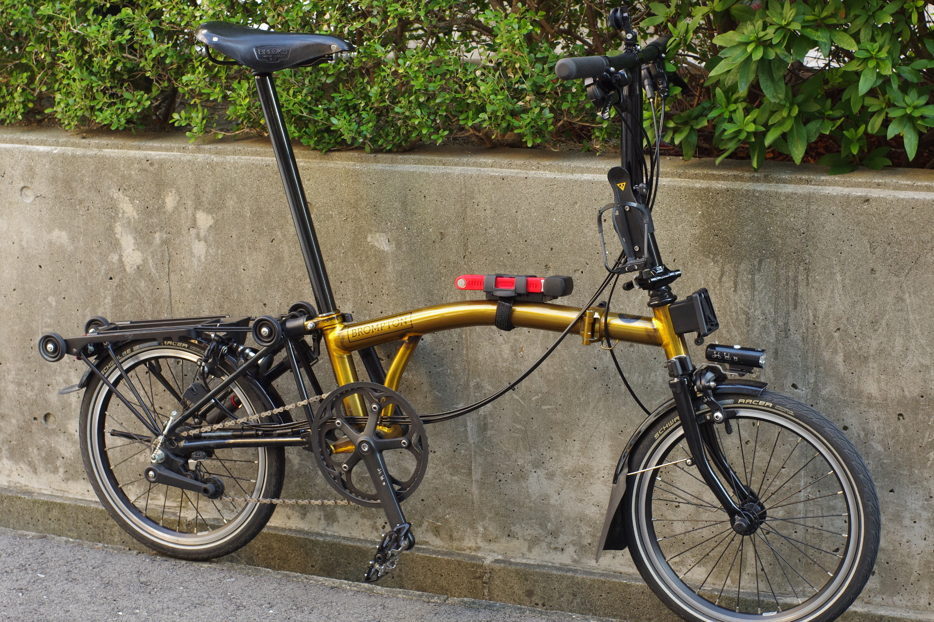 Brompton ハンドルとステムを換装いたしました。 – Bici Termini