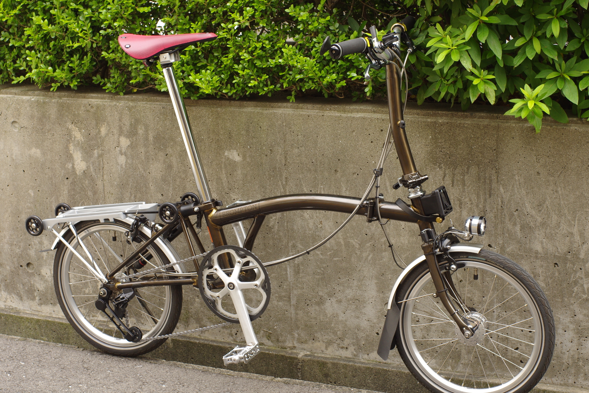 Brompton 外装4段＋ハブダイナモ化でした。 – Bici Termini