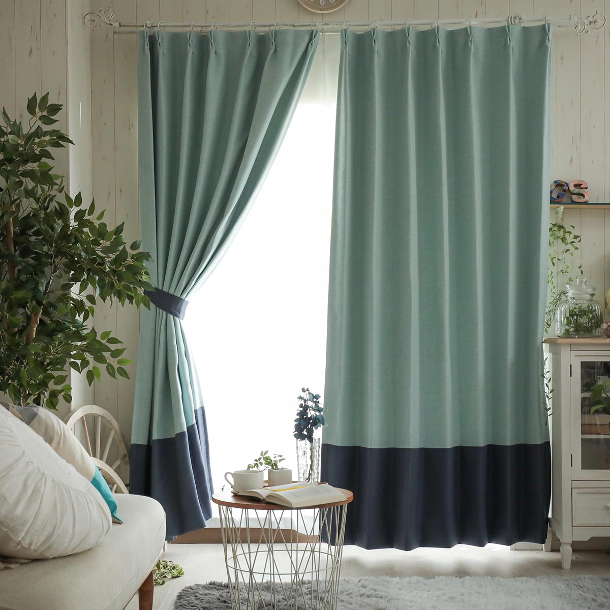 自由自在にカラーコンビネーション♪色の組み合わせを楽しむドレープ