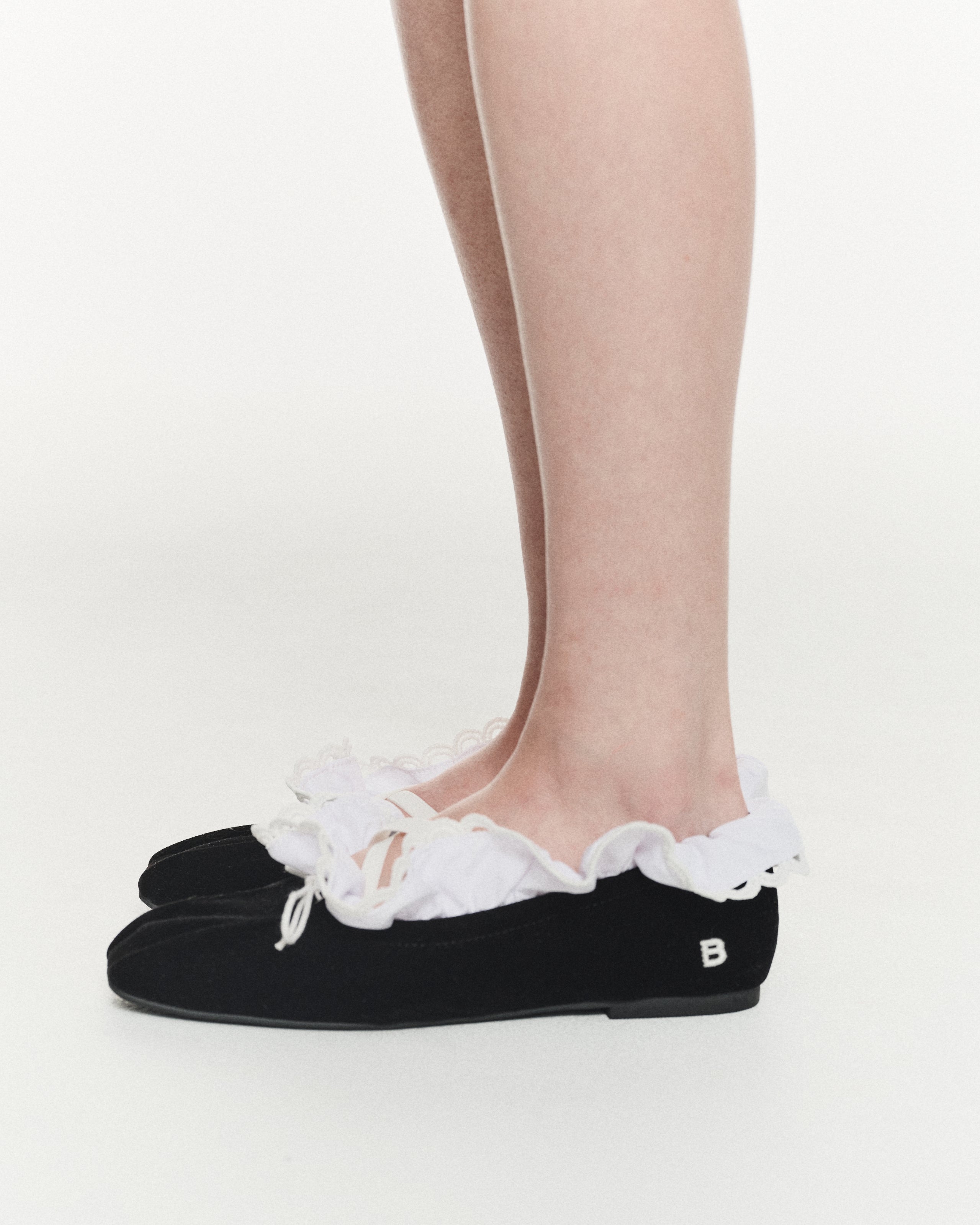 BIBIY. MADE | B. LACE BALLERINAS BLACK｜Bibiy.