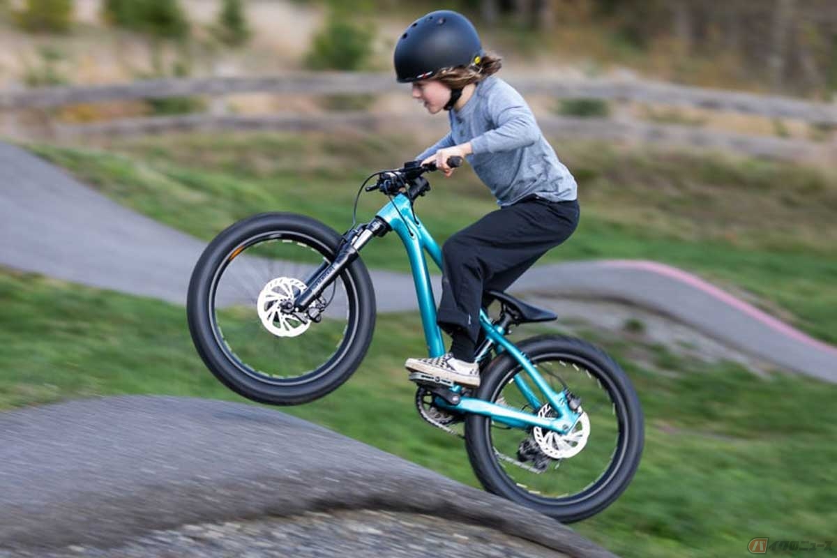 キッズからオトナまで！ アクションライドを楽しめるGIANTの最新ダート