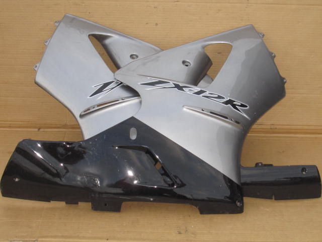 売約済み】ZX12Rの社外カウルが入荷しました。 | バイクパーツの