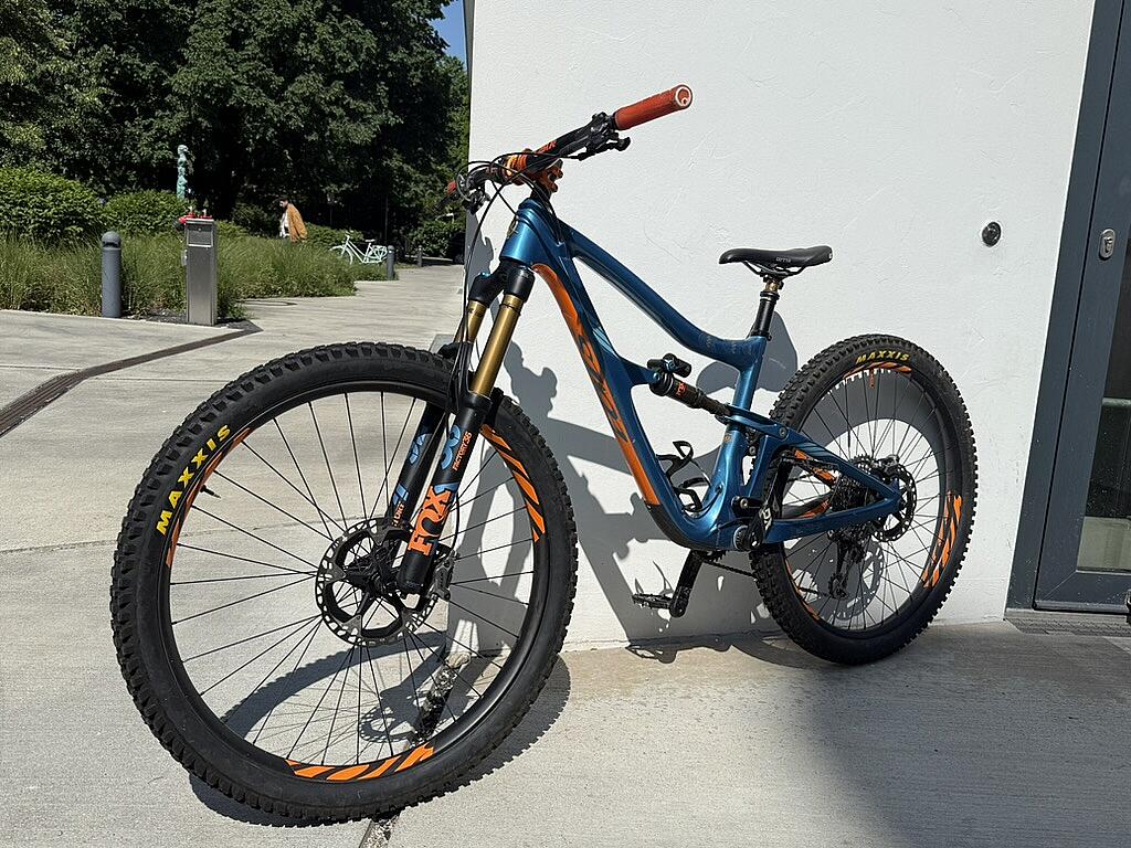 Ibis Cycles PREISKRACHER: Ibis Ripmo V1| Gr. L | Fox Factory
