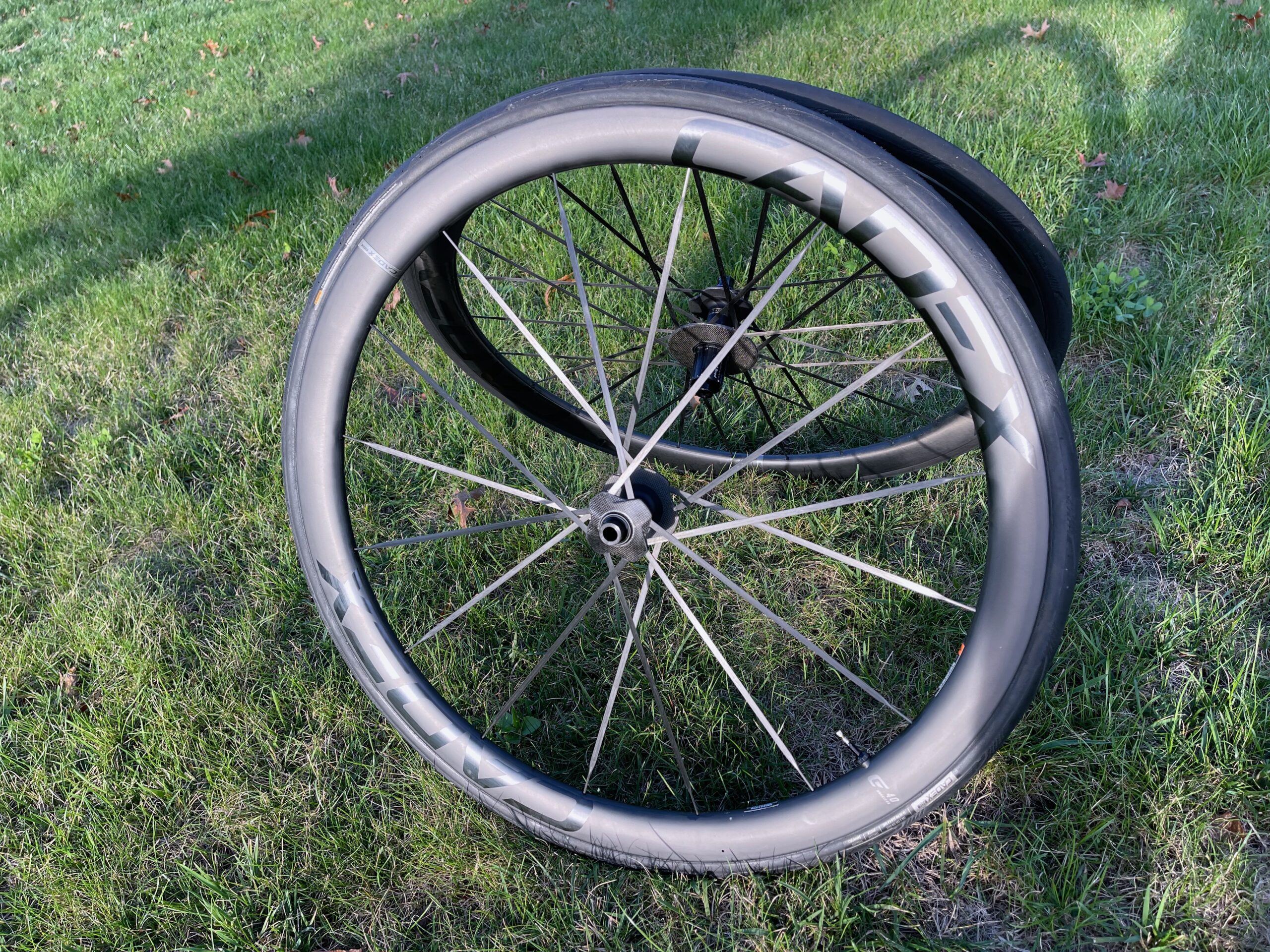 Review Cadex Max 40: Stiff, Fast, Pricey & Worth It for The Right