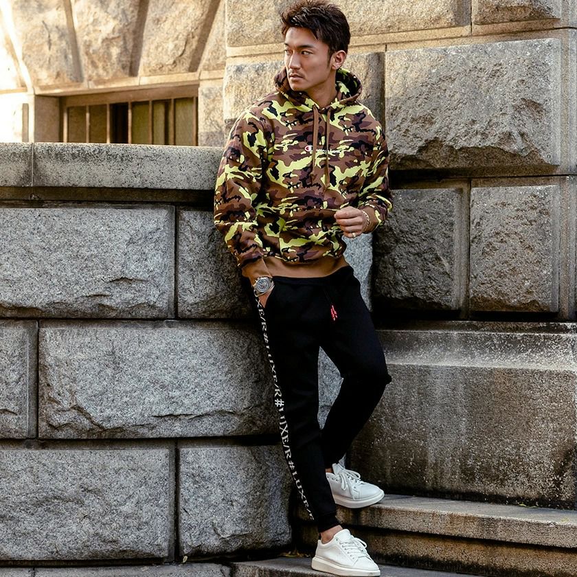 パーカー メンズ Champion(チャンピオン)カモフラージュ柄ロゴ刺繍プル