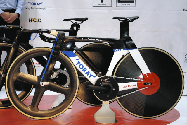 自転車競技で金メダル獲得へ、東レ・カーボンマジック超高額マシン開発