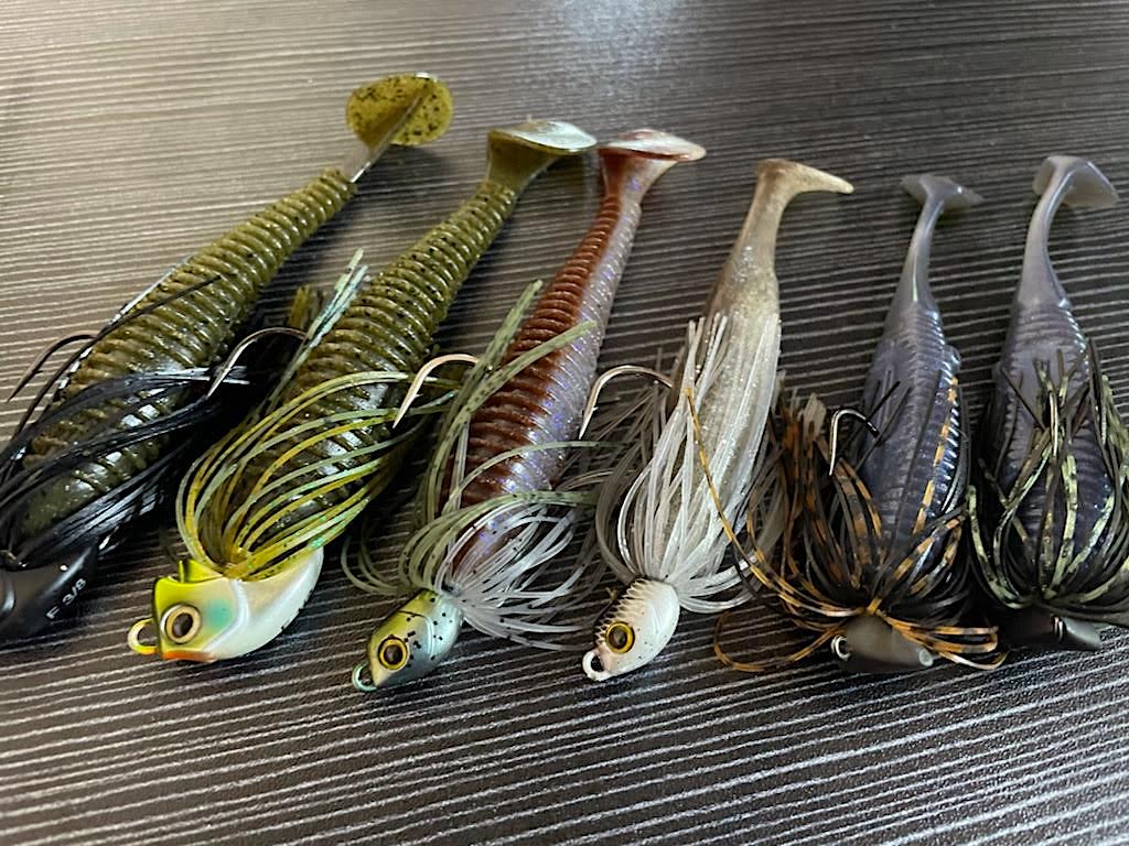 春の琵琶湖の定番、スイムジグの使い方とおすすめのジグ＆トレーラーを