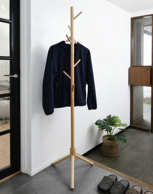 商品情報_高さが変えられる木製ポールハンガー | 山善の商品情報サイト
