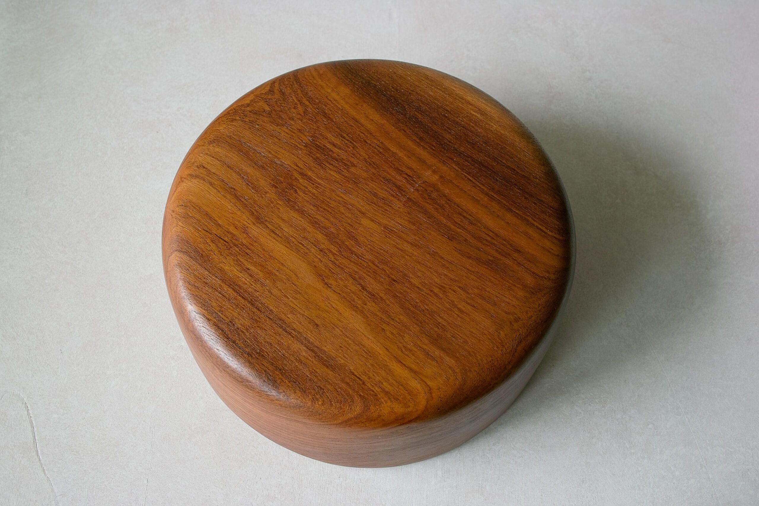 No.7722「チークの大きなボウル：無垢材 削り出し」（直径25.5cm）SOLD