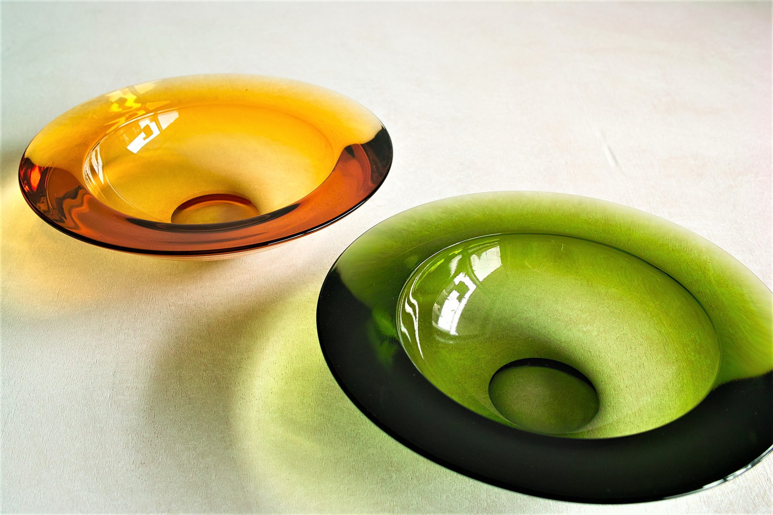 No.6840「グリーンガラスボウル：竹内伝治」SOLD | ボルトナットマーケット