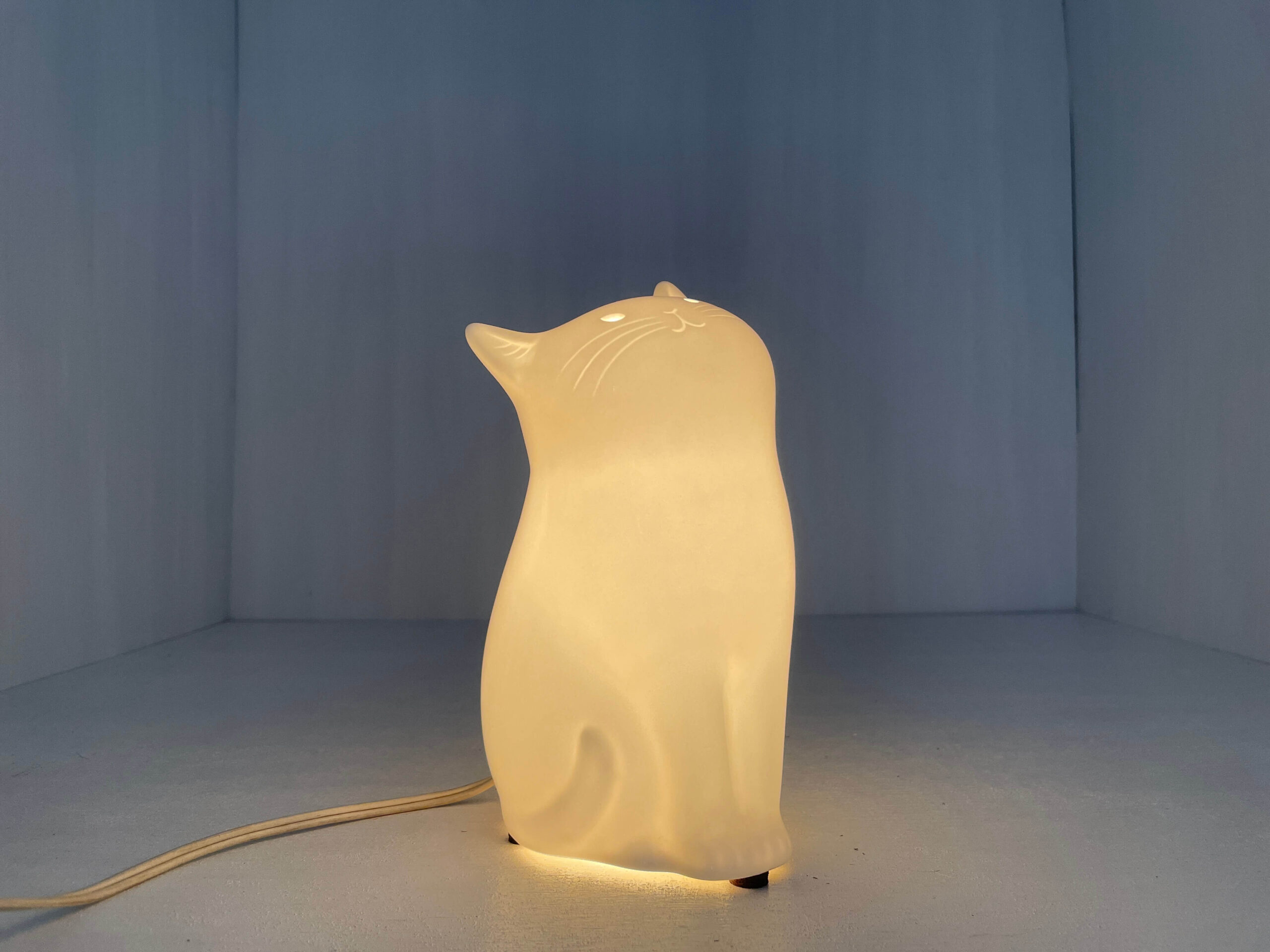 No.9596「NARUMI テーブルランプ〈まちぼうけ〉：長島伸夫」SOLD