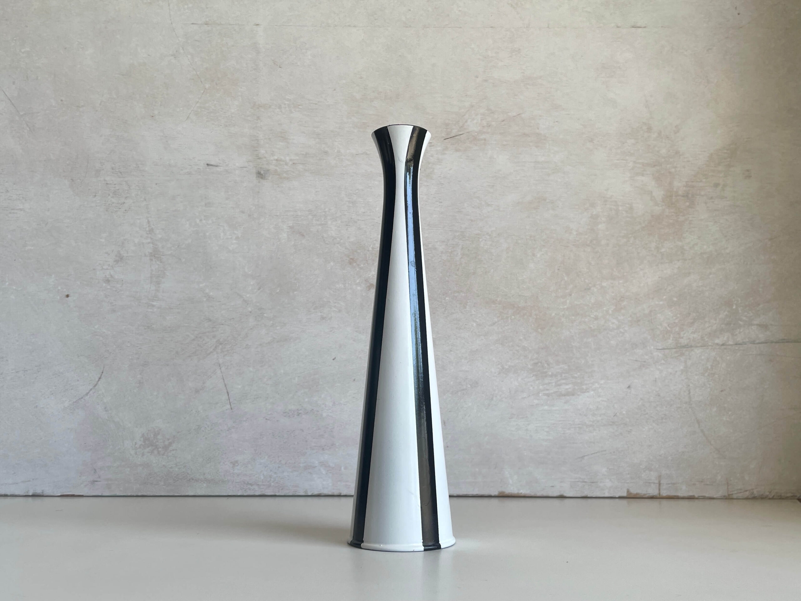 No.9699「一輪挿し：モノクロ」高さ25cm SOLD | ボルトナットマーケット