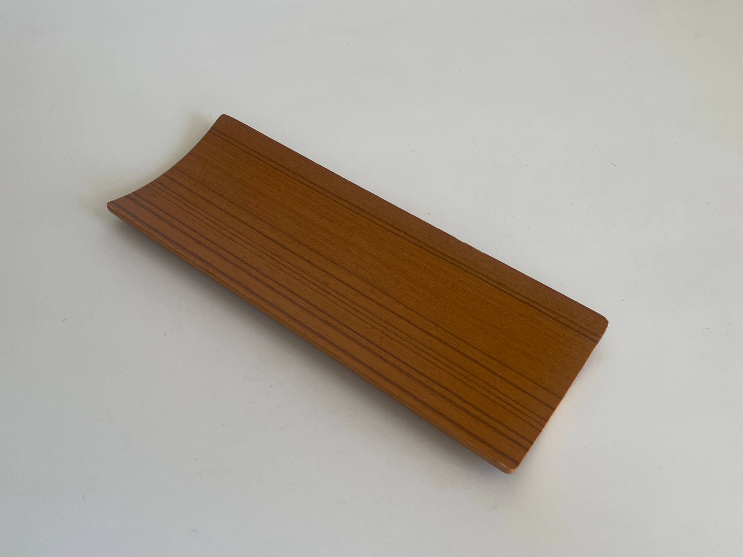 No.10020「プライウッドトレイ/チークグレイン：サイトーウッド」20