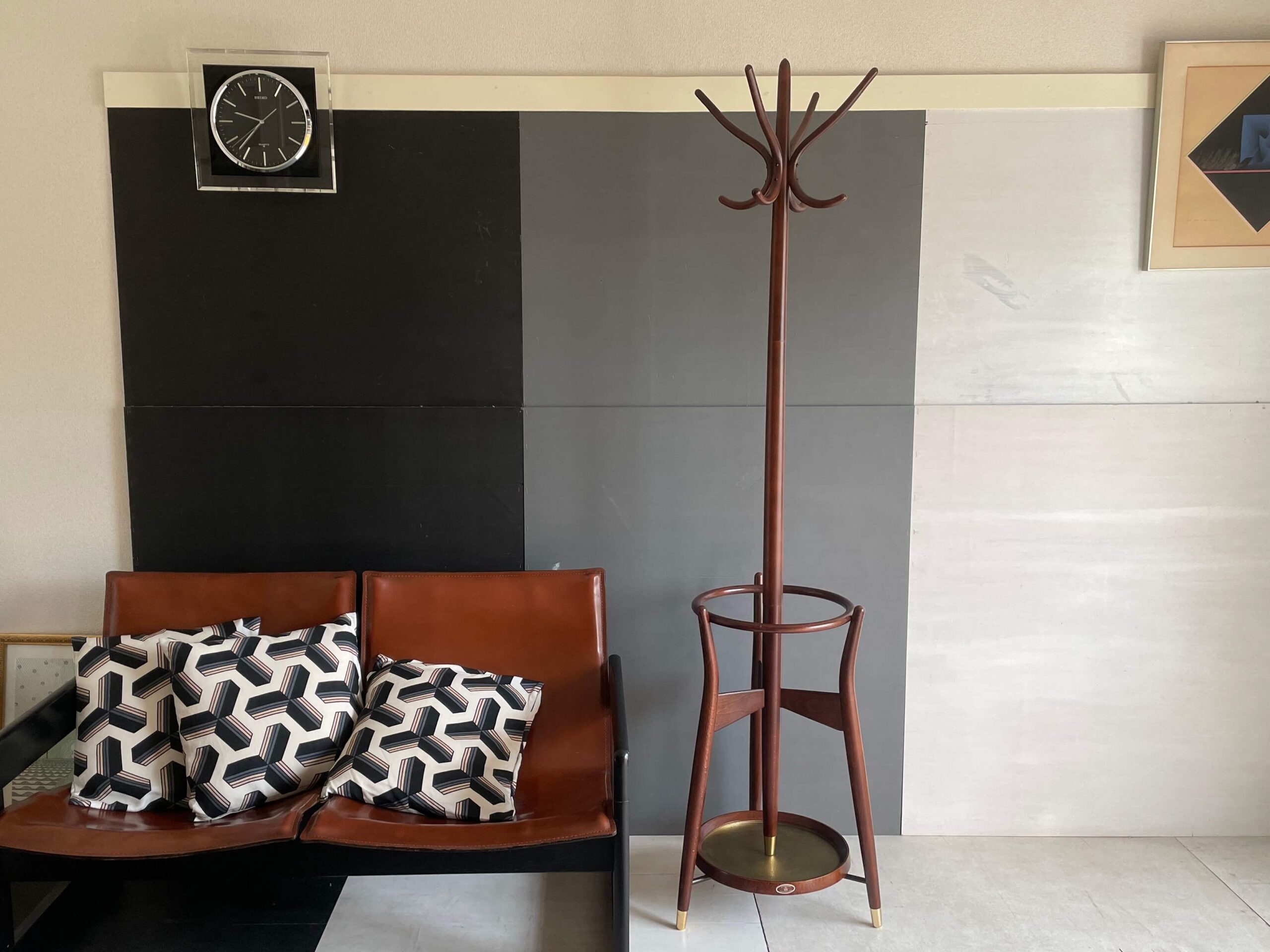 No.6322「秋田木工 コートハンガー+傘立て：古代色」高さ183.5cm SOLD