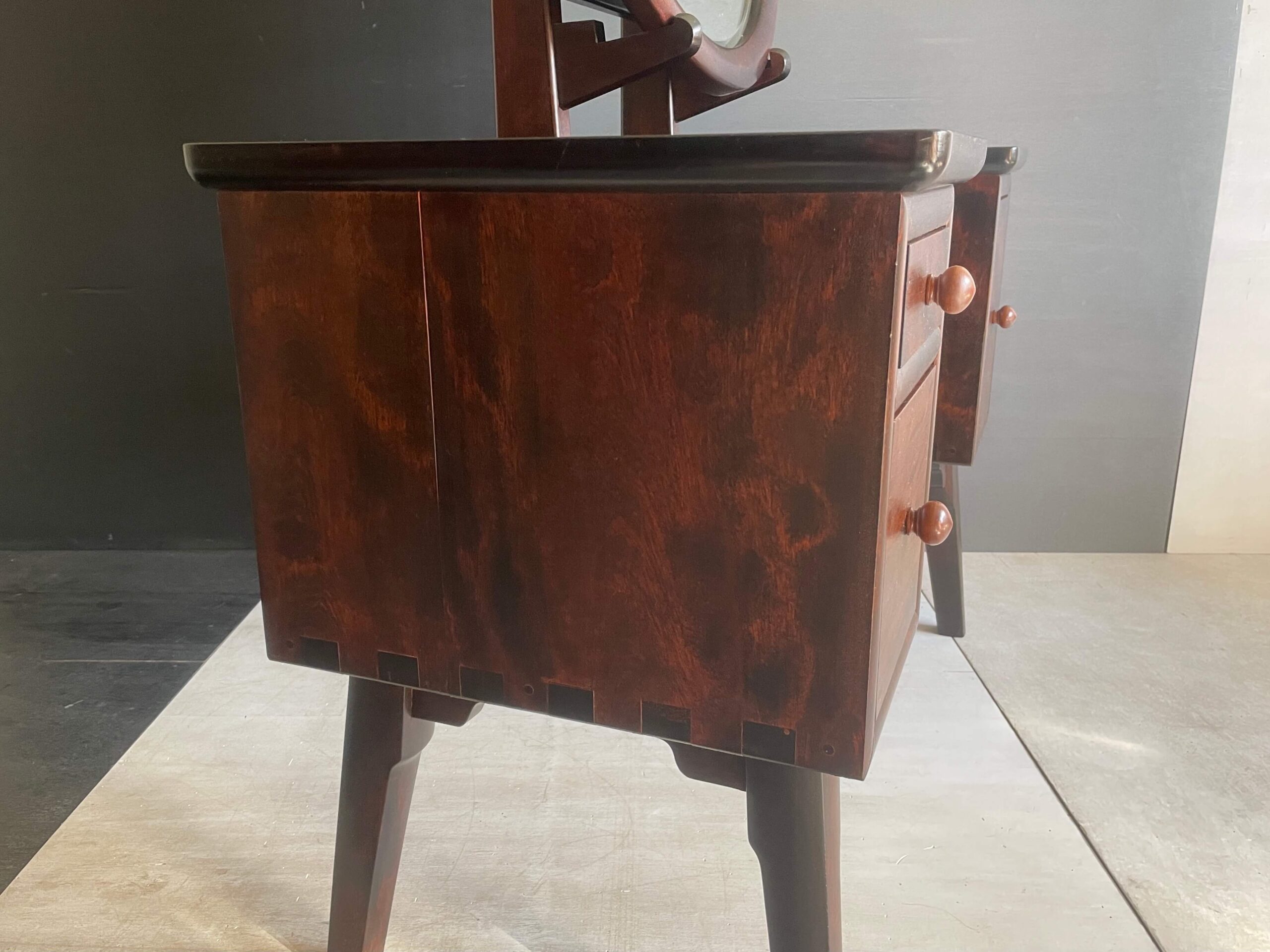 No.7922「松本民芸家具 ドレッサー / 北海道民芸家具 小椅子 セット